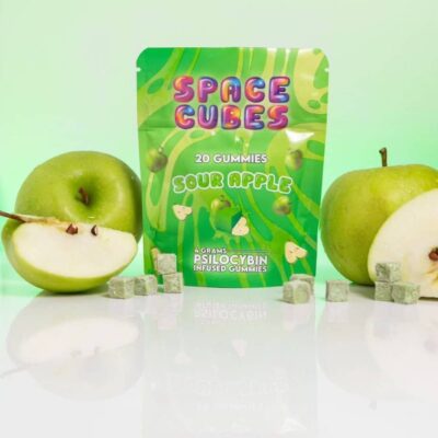 33dca761-e962-49f3-817f-52bf0108f5b5.jpg Space Cubes Gummies